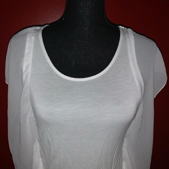 H&M Women’s Sheer Sleeve Top - Picture 2 of 6